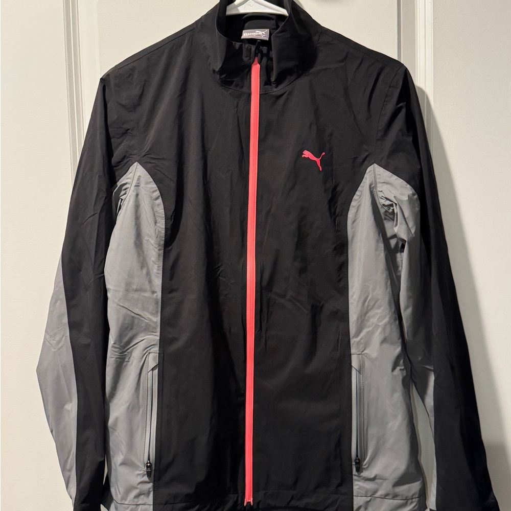 Puma Women’s Golf Black and Gray Windbreaker with Pink Accents